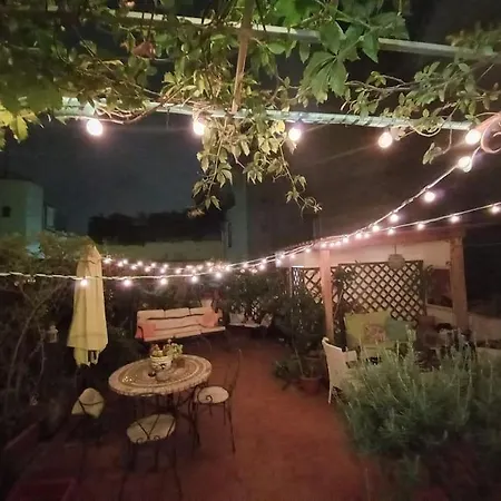 Terrace Flat In Nápoles